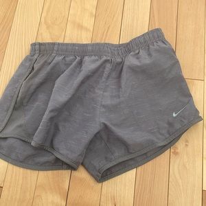 gray girls nike shorts
